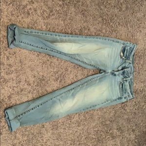 American Eagle Whitewashed skinny jeans